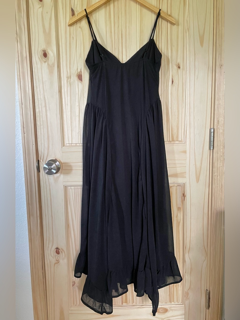 Future Collective Black Flutter Hem Maxi Dress Sz Small - Picture 9 of 11